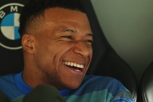 Жестоки освирквания за Мбапе на "Бернабеу", "Реал" би 2:0 "Овиедо"