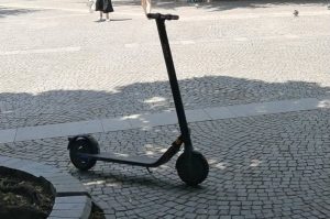Тротинетка блъсна пешеходка на бул. „Княгиня Мария-Луиза“ в Пловдив