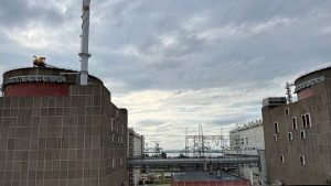 Русия съобщи за украински удар по депо в АЕЦ Запорожие
