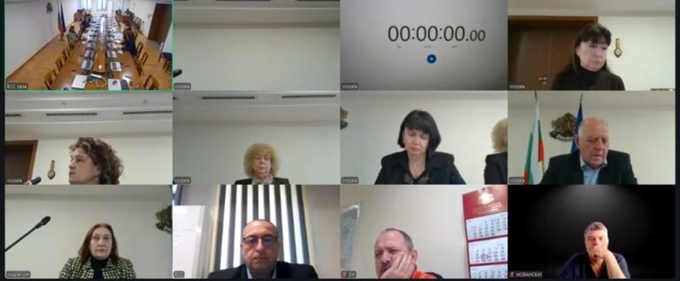 Мнозинството в Съдийската колегия отказа да спре назначенията на административни ръководители Мнозинството в Съдийската колегия отказа да спре назначенията на административни ръководители