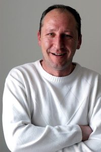 Кметът на Смолян Николай Мелемов отличи кореспондента на “24 часа” Валентин Хаджиев