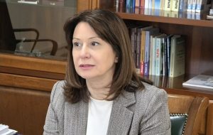 Омбудсманът Велислава Делчева настоява за спешна защита на реституционните права върху земеделските земи