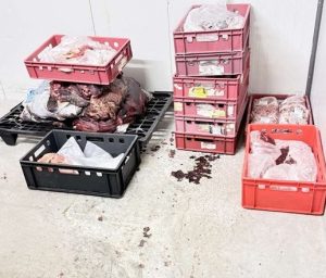 БАБХ откри над 38 тона негодни храни в месокомбинат в Свиленград