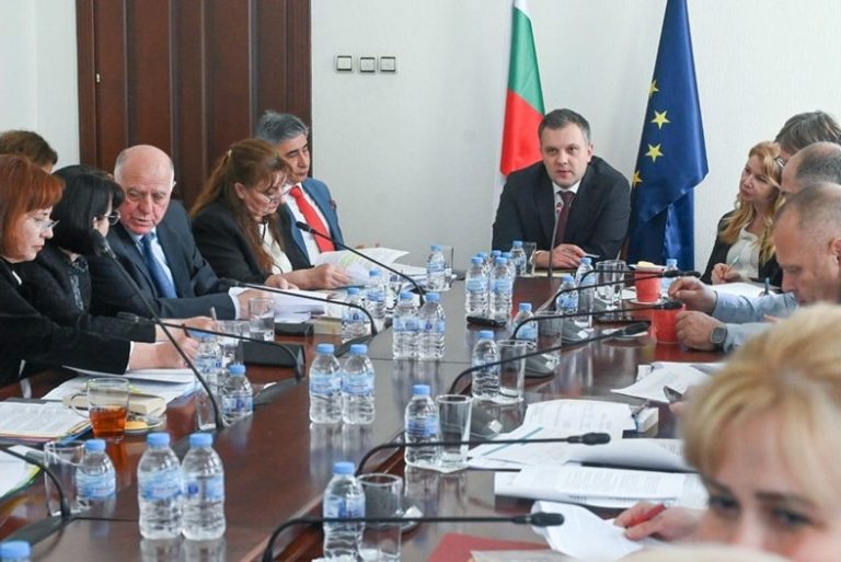 Николай Найденов изслуша професионалната общност за промените в съдебния закон