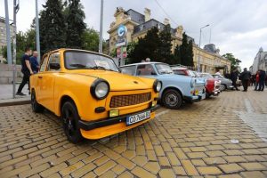 София посреща най-големия авто-мото ретро парад „Спасовден“