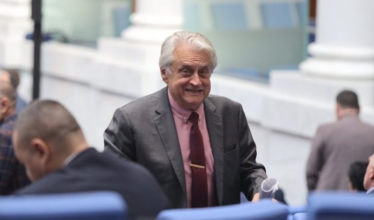Бойко Рашков обвини ГЕРБ и ДПС в прикриване на строителната групировка „КУБ“ Бойко Рашков обвини ГЕРБ и ДПС в прикриване на строителната групировка „КУБ“