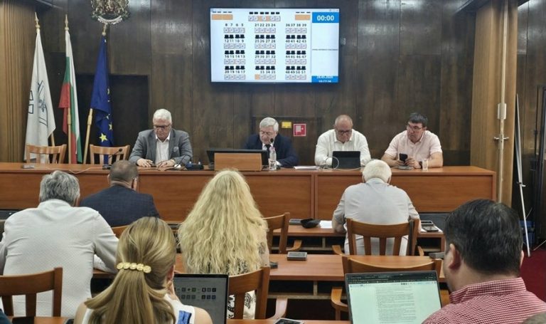 Решения за транспорт, култура и социални дейности: Акценти от 34-то заседание на Общинския съвет в Русе