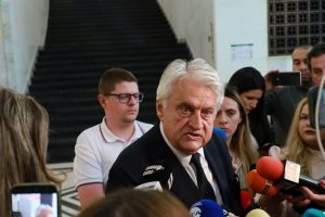 Бойко Рашков пита къде е Олег Невзоров след внезапното му напускане на България