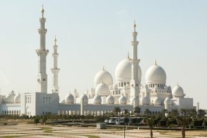 Икономиката на ОАЕ нараства с 6,2% през 2025 г.