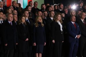 Председателят на Народното събрание Михаела Доцова почете 150 години от Априлската епопея в Панагюрище