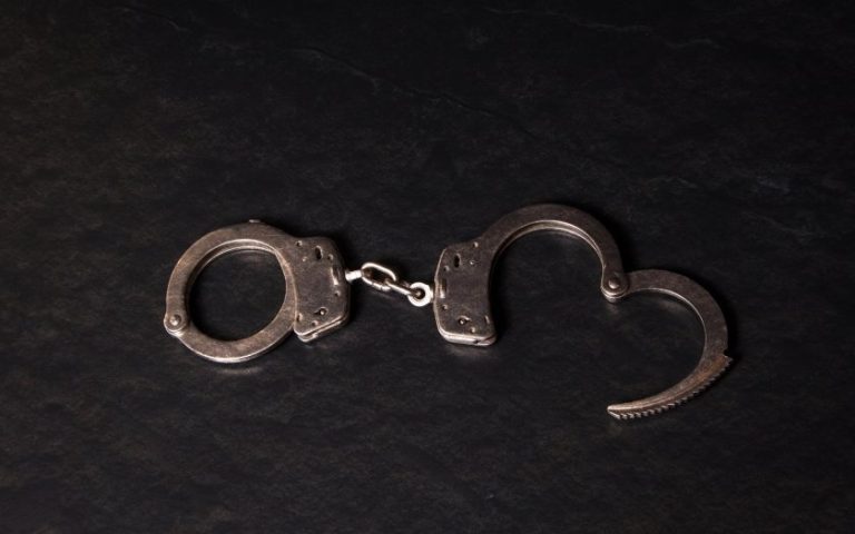Арестуваха кмета на Кърджали Ерол Мюмюн при мащабна полицейска акция