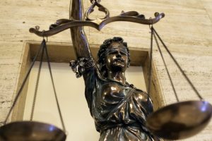 Две жалби в съда срещу референдума за завод за барут в Карлово