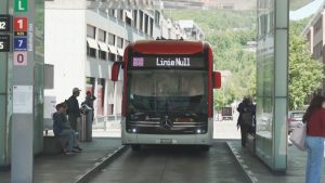 Експериментално: Автобус без маршрут стартира в швейцарския град Баден