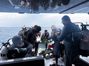 Извадиха телата на двама от загиналите италиански водолази на Малдивите
