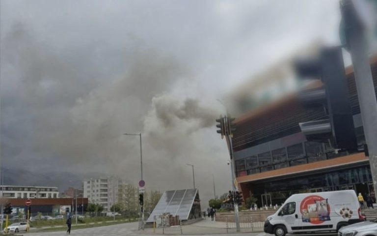 Пожар в комин на заведение в столични мол се размина без пострадали Пожар в комин на заведение в столични мол се размина без пострадали