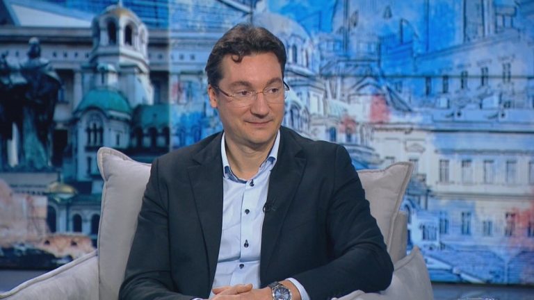 Крум Зарков: БСП трябва да се консолидира отвътре и да се отвори навън Крум Зарков: БСП трябва да се консолидира отвътре и да се отвори навън