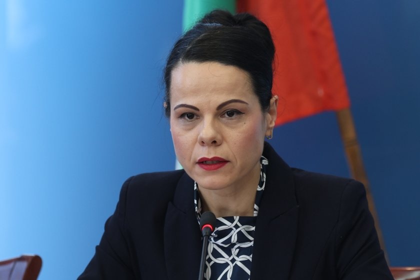 Общо 426 млн. евро са дълговете на държавните болници, 17 заведения имат кредити