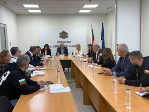 Омбудсманът Велислава Делчева поиска проверка за драстичния скок на "Гражданска отговорност" при мотоциклетите