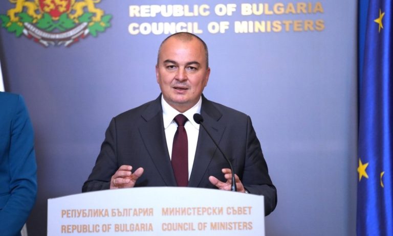 Пламен Абровски: За 2026 година все още няма сключен договор за защита от градушки Пламен Абровски: За 2026 година все още няма сключен договор за защита от градушки