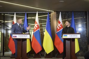 Словакия затвори всички гранични пунктове с Украйна след руски удари по Ужгород