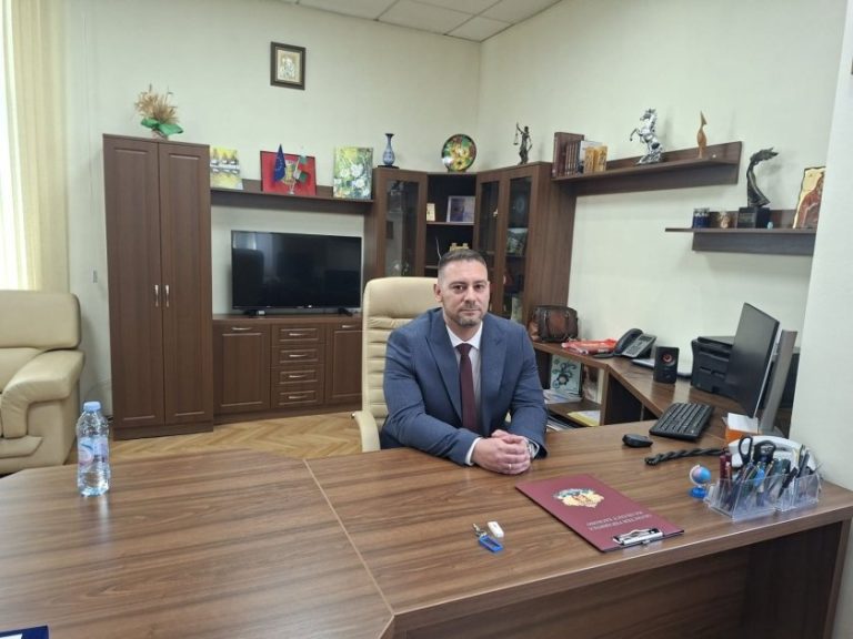 Тодор Иванов пое поста областен управител на Хасково Тодор Иванов пое поста областен управител на Хасково