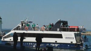 Водолази от цяла България почистват морското дъно край остров Света Анастасия