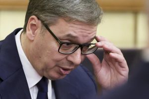 Сръбският президент Александър Вучич допусна оставка на фона на ескалиращи протести в Белград