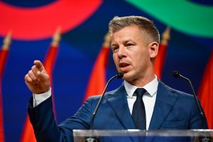 Петър Мадяр отвори комплекса „Кармелита“ за граждани и туристи в Будапеща