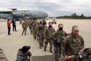 Пентагонът спира разполагането на хиляди американски войници в Полша и Германия