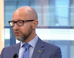 Арсений Яценюк пред Euronews: Владимир Путин не е готов за преговори, а търси капитулация на Европа