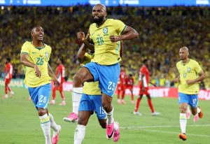 Бразилия разби Панама с 6:2, бивш нападател на Лудогорец вкара на Маракана