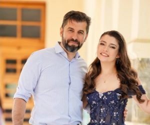 Кирил Петков и Линда Петкова изпратиха абитуриентка