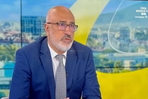 Стефан Белчев: Думите за майчинството са извадени от контекст, данъците няма да се вдигат
