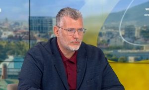 Проф. Георги Момеков: Отслабването с инжекции превръща хората в участници в опасен експеримент