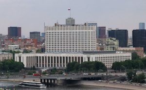 Мъж загина в Москва при бомбен атентат, по непотвърдена информация е висш военен