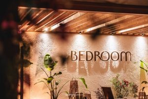 Кубинската сензация Claudia León пренася духа на Ибиса в Bedroom Beach за July Morning
