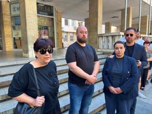 7-годишната Михаела от Пловдив всеки ден пита за родителите и сестра си, убити на Околовръстното