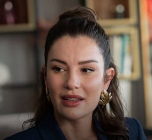 Почина звездата от турския сериал „Шербет от боровинки“ Едже Иртем