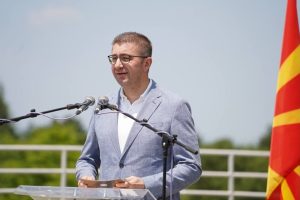 Мицкоски: Правителството на Северна Македония няма да се поддаде на изнудване