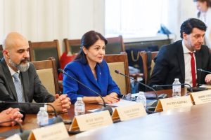 Росица Кирова: Ремонтите по пътищата към туристическите дестинации ще се съгласуват с представители на туризма