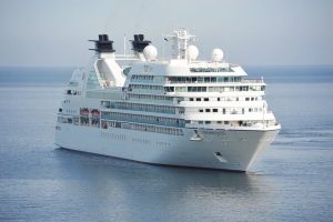 Край на карантината за круизния кораб с хантавирус