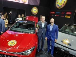 Шеф в Mercedes: По-дълга работна седмица или по-ниско заплащане