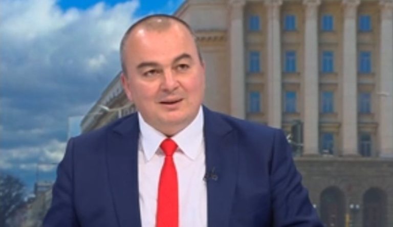 Министър Абровски: Всяко едно масло, което влиза в момента у нас, се проверява