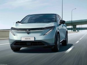Слънчеви панели вдигат пробега на електрическите коли: Иновации от Nissan и Lightyear