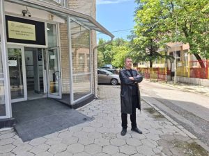 Стойне Стойнев ще съди прокуратурата след освобождаването на обвиняемия за смъртта на дъщеря му