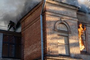 Гърция поема разходите за реставрационните проекти на Киево-Печерската лавра след руския удар