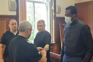 Пловдивският апелативен съд остави в ареста дипломата от Конго, обвинен в мащабен наркотрафик