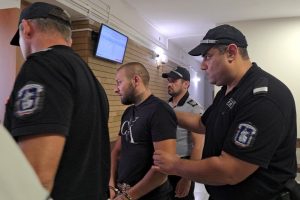 Окръжният съд в Ловеч остави в ареста обвиняемия за тройното убийство в Угърчин