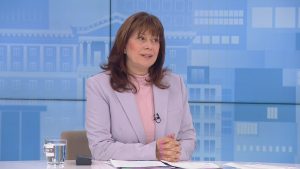 Омбудсманът Велислава Делчева настоява за по-високи помощи за деца с увреждания и край на удръжките
