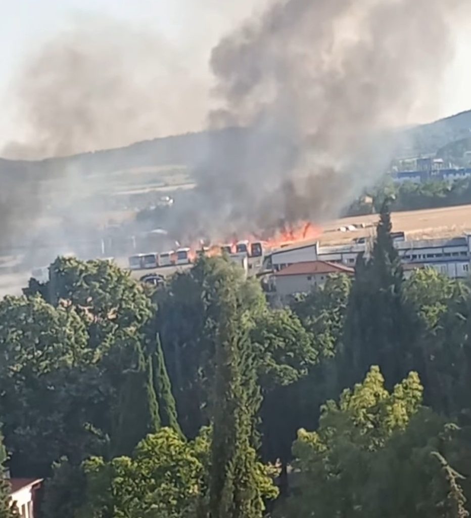 Пожар в нива край Стара Загора – огънят е овладян
